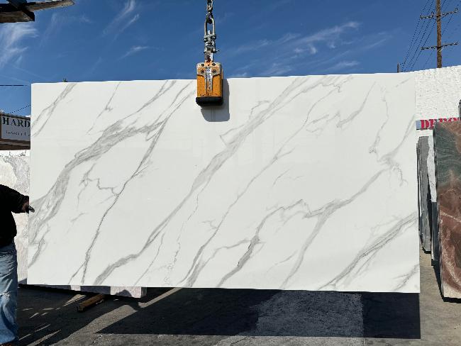 Calacatta Glass Polished Slab
